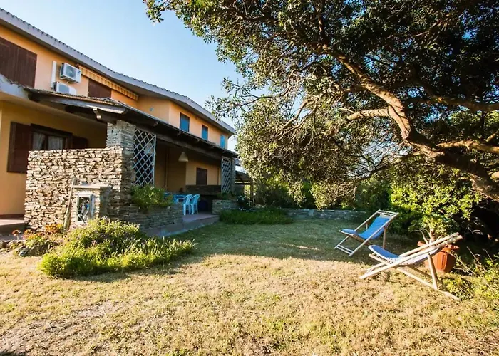 דירה L' Elicriso, A Pochi Passi Dal Mare Con Giardino Privato - The Elicriso, A Few Meters From The Sea, With Private Garden