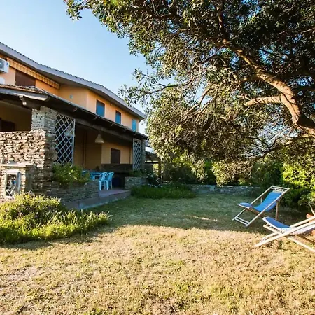 Appartamento L' Elicriso, A Pochi Passi Dal Mare Con Giardino Privato - The Elicriso, A Few Meters From The Sea, With Private Garden