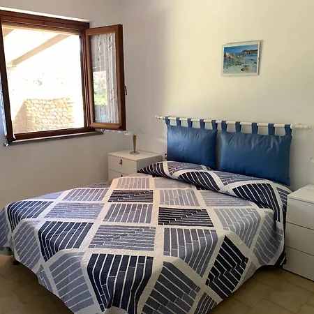 L' Elicriso, A Pochi Passi Dal Mare Con Giardino Privato - The Elicriso, A Few Meters From The Sea, With Private Garden 斯廷蒂诺