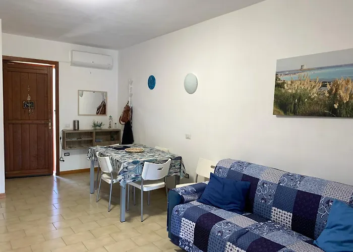 L' Elicriso, A Pochi Passi Dal Mare Con Giardino Privato - The Elicriso, A Few Meters From The Sea, With Private Garden Апартаменты Стинтино
